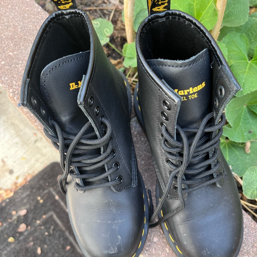 Steel toe doc martens